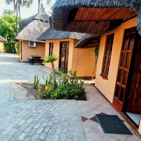 Maya Bnb Nata Екстер'єр фото